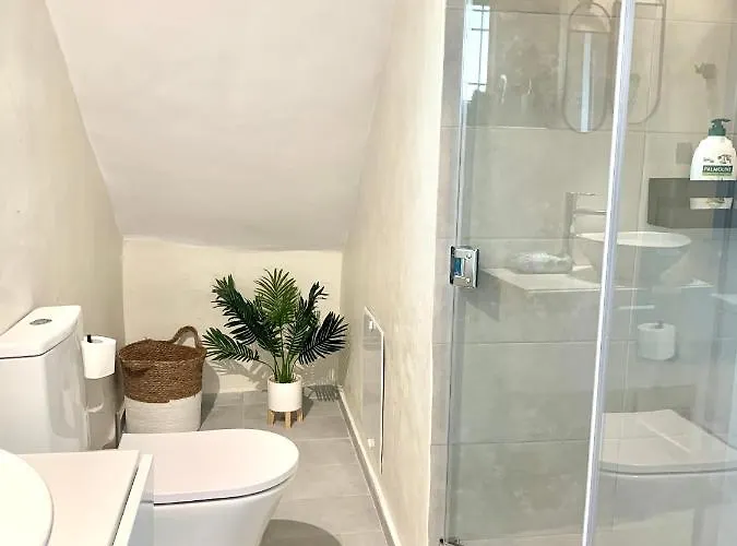 The Backyard فيلة *